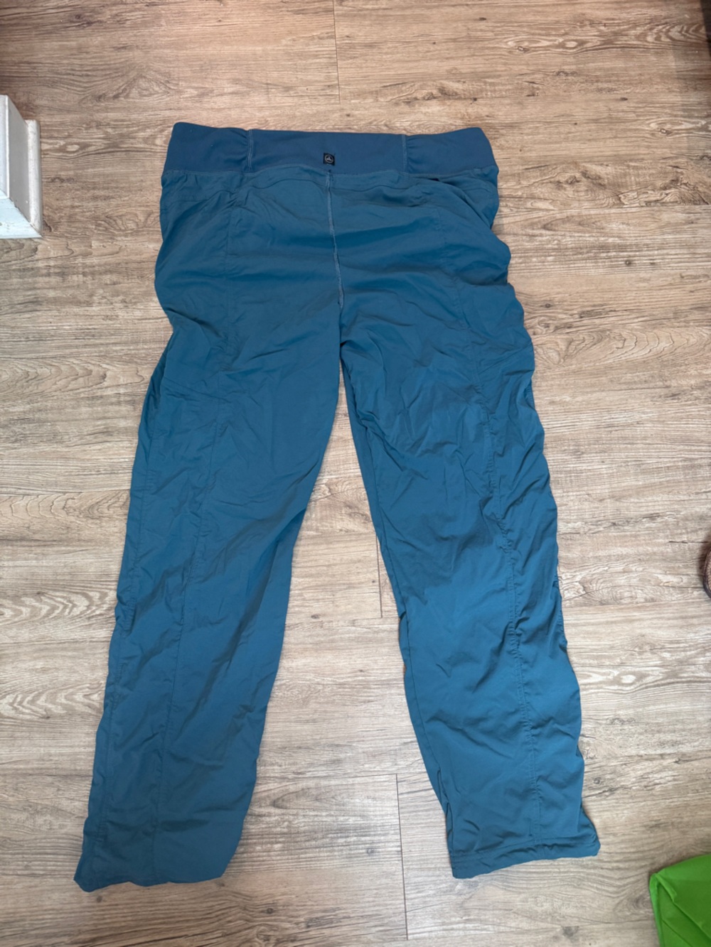 prAna Evergreen Hiking Pants Cropped Regular Fit Women Size XL Blue #1973521 - Picture 4 of 9